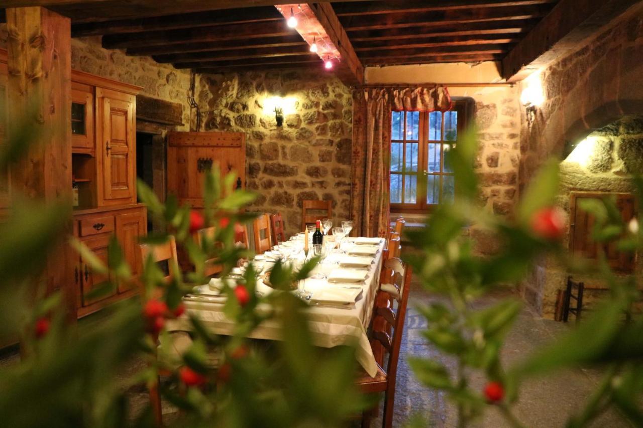 Le Petit Chateau Du Villard Le Malzieu-Forain Exterior photo
