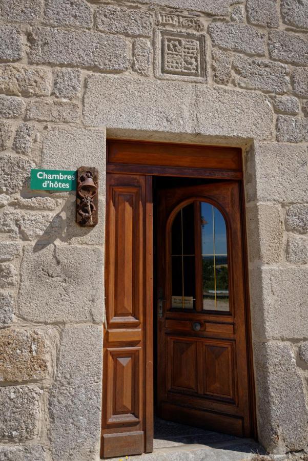 Le Petit Chateau Du Villard Le Malzieu-Forain Exterior photo